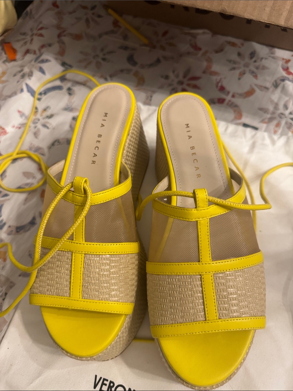 New MIA Becar Yellow Woven Raffia platform Wedge Sandals leather sole